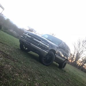 Meet your Posher, Josh